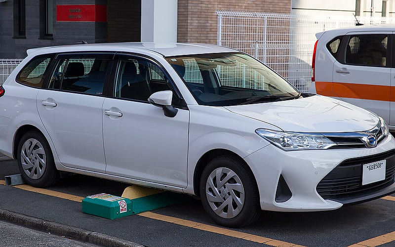 Toyota Fielder 2021 Hybrid Reconditioned